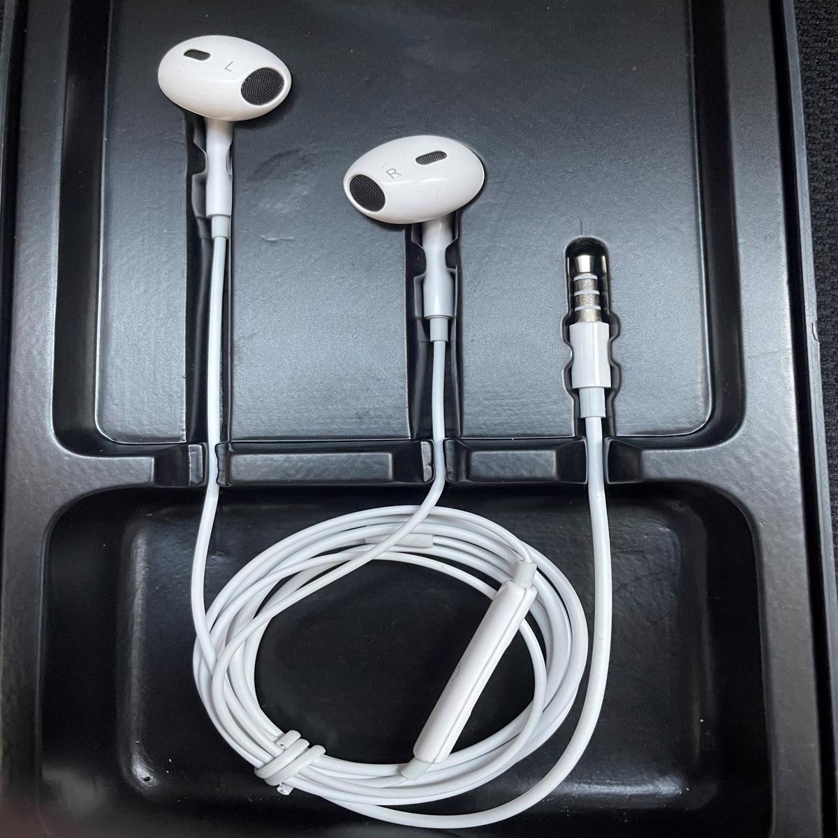 The real  AirPods 3 Style Wired earphone 